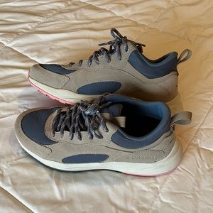 Waterproof Columbia Hiking shoes